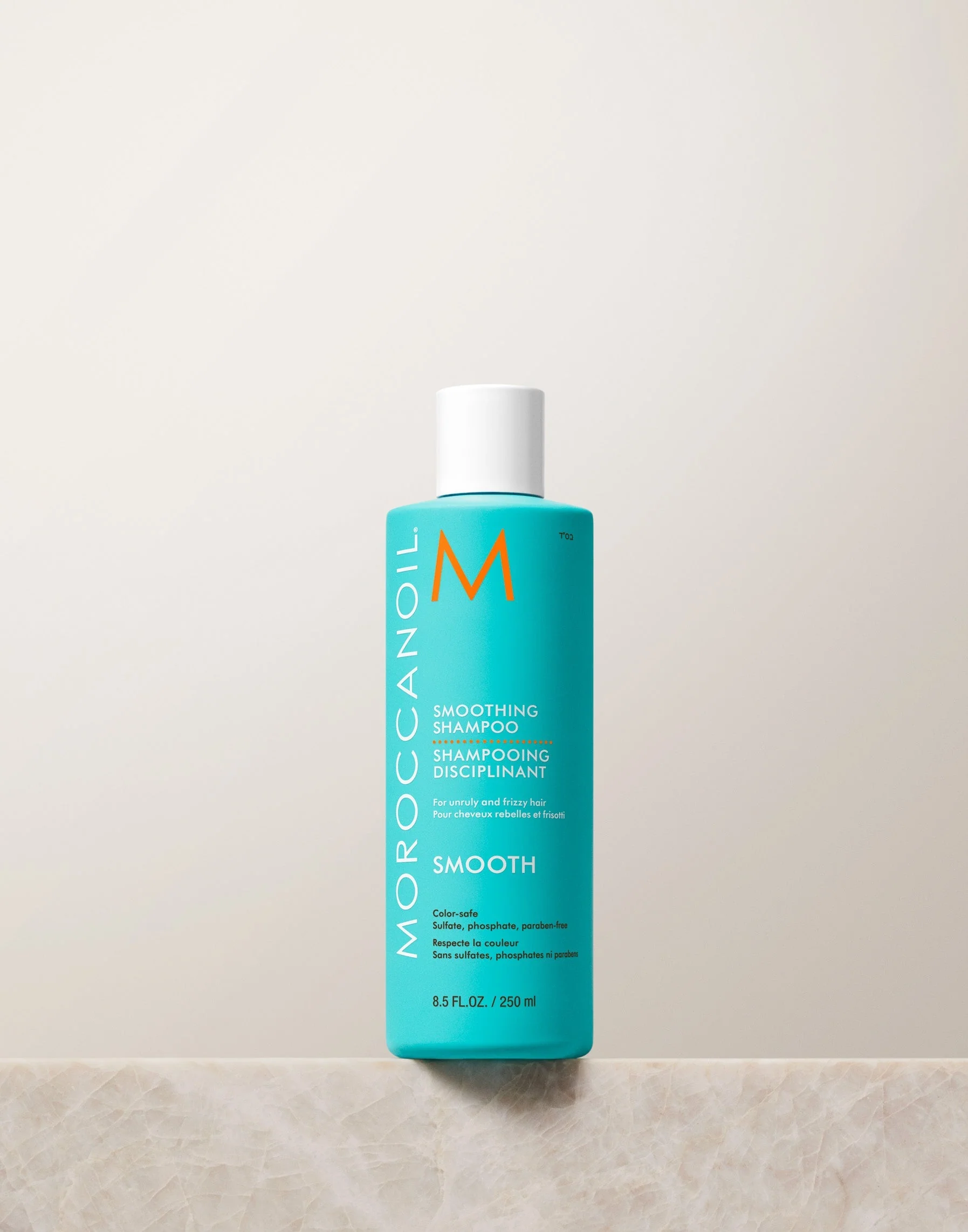 MOROCCAN OIL SMOOTHING SHAMPOO 250ML